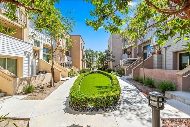 Building Photo - 630 Colorado Cir