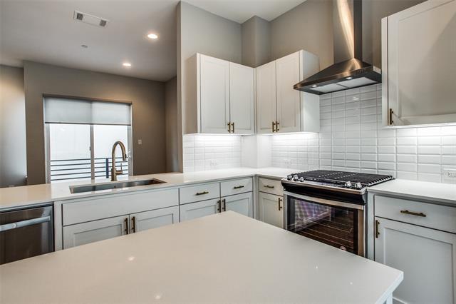 Foto del edificio - 2111 Bennett Ave