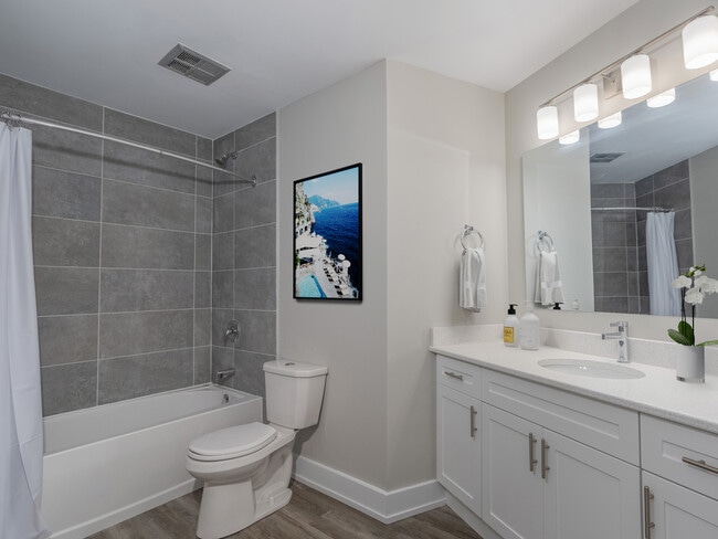 Photo du bâtiment - 110 Highview Avenue East