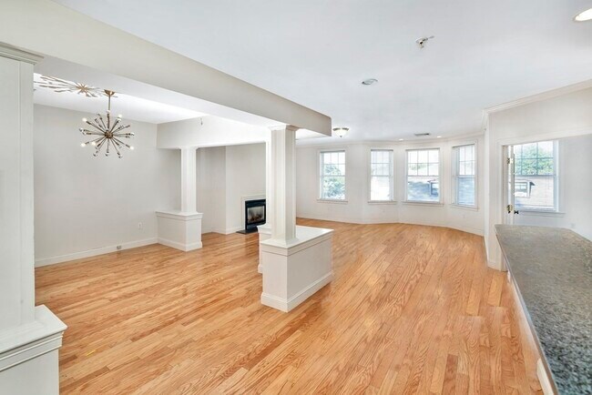 Foto del edificio - 81-87 Fairmount Ave