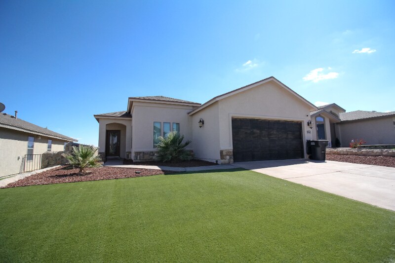 Foto principal - 13276 Emerald Isle St
