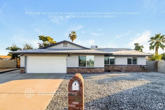 Building Photo - 10845 N 44th Ln