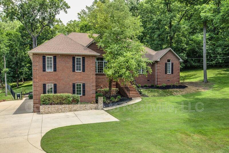 Primary Photo - 710 Hillwood Blvd