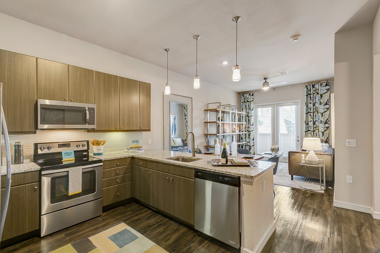 One Oak Grove Apartments 3411 Oak Grove Ave Dallas, TX