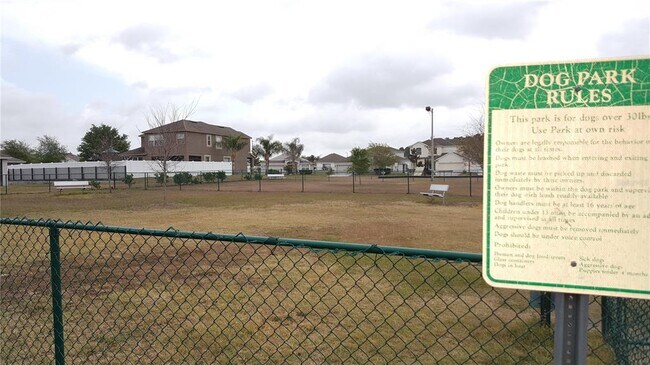 Foto del edificio - 7624 Granitville Dr