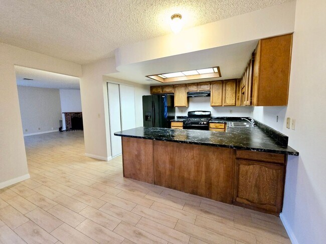Building Photo - UPGRADED ONE-STORY HOME W/ NO HOA! NEAR GR...