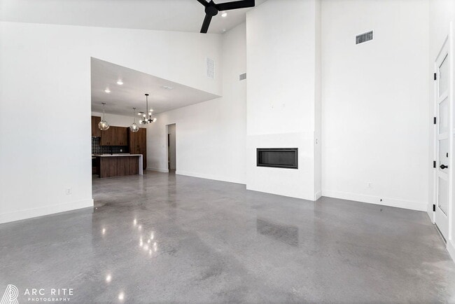 Building Photo - Pre-Leasing Fall of 2026!! Luxury Homes!!