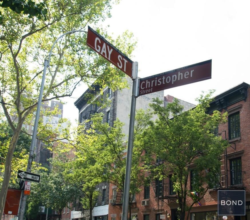 Foto del edificio - 10 Christopher St