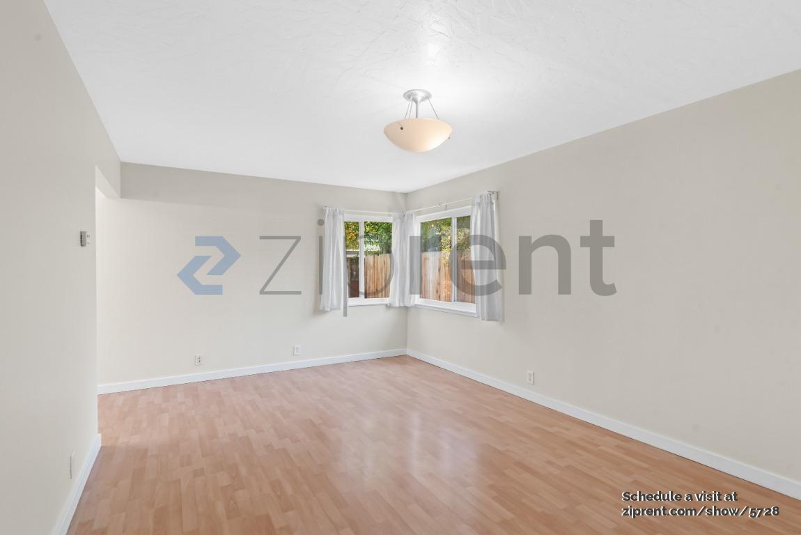 Primary Photo - 1420 Sixth St