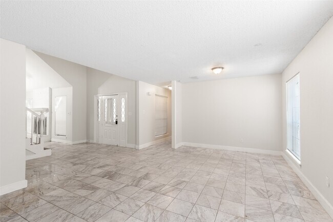 Building Photo - 14714 Ridgechase Ln