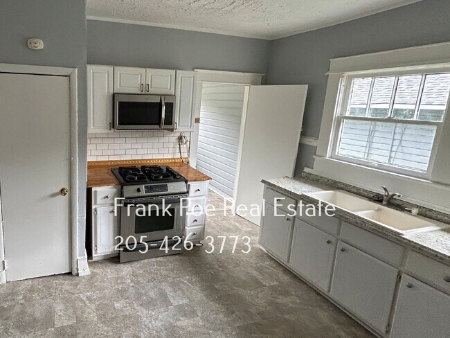Foto del edificio - Charming Glen Iris home in the Heart of Birmingham