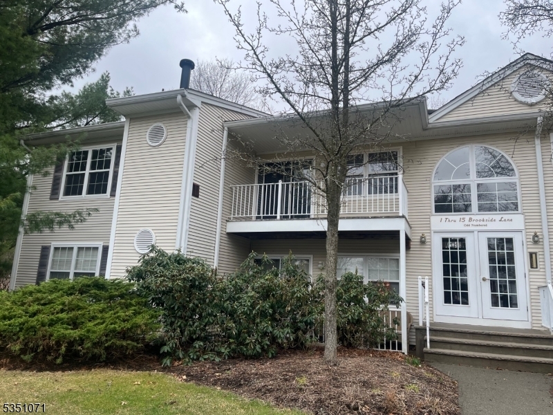 Foto principal - 9 Brookside Ln