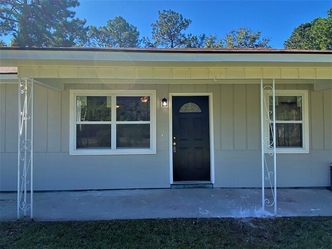Building Photo - 627 Lee Rd