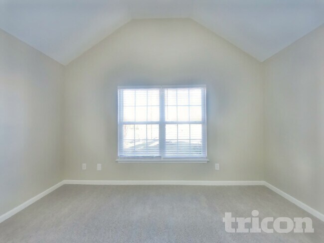 Foto del edificio - 3505 Flora Dr