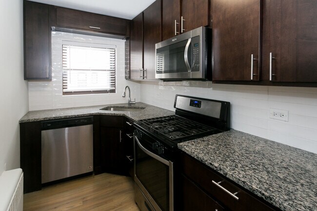 Foto del edificio - 6964 1/2-601 N Sheridan Rd