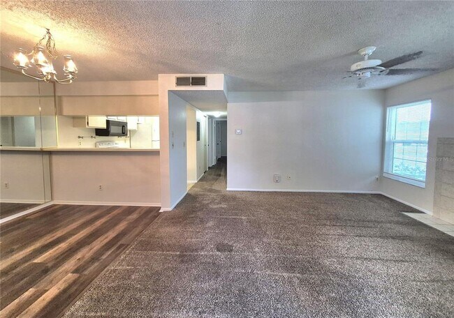 Foto del edificio - 3025 Bonaventure Cir