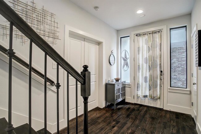 Foto del edificio - 2913 Leeland St