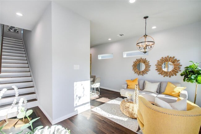 Building Photo - 4909 Paradigm Ln