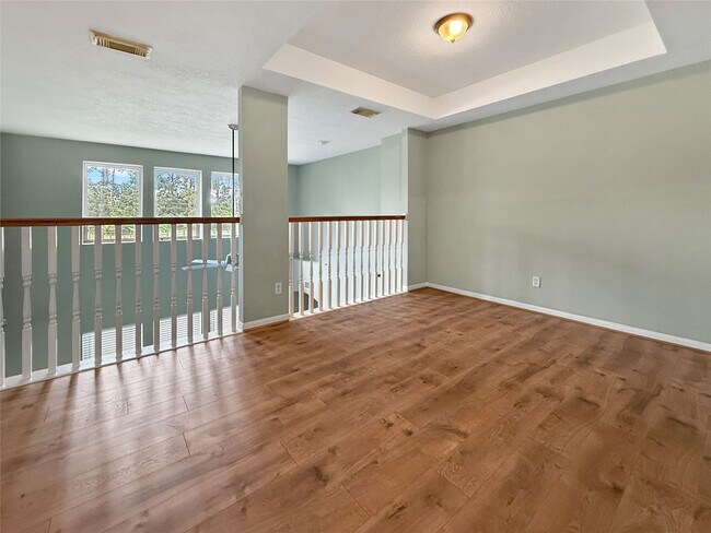 Foto del edificio - 9222 Memorial Grove Dr