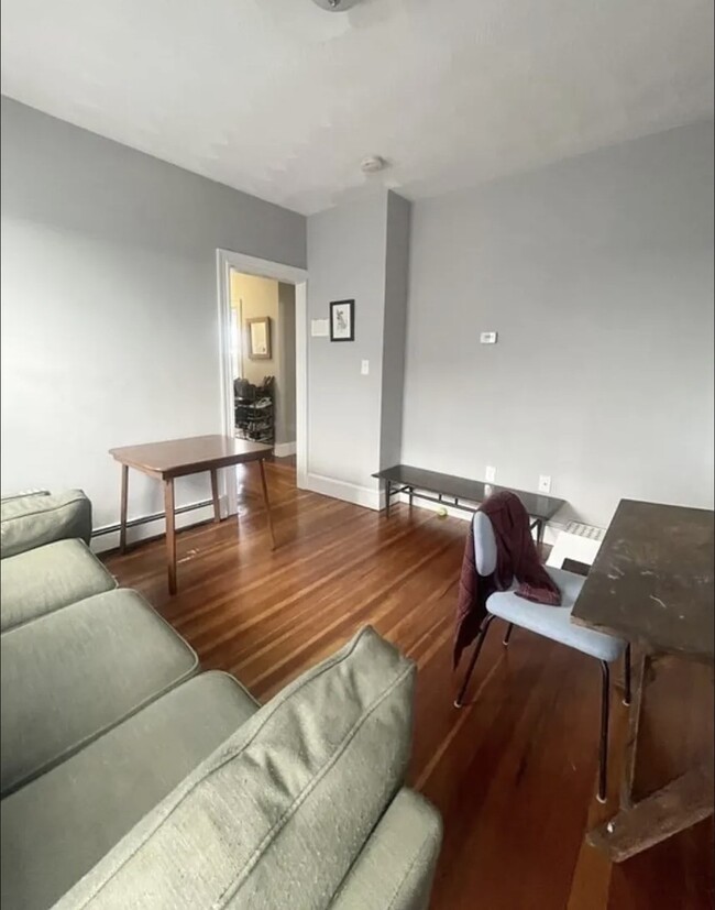 Foto del edificio - 24 Belknap St