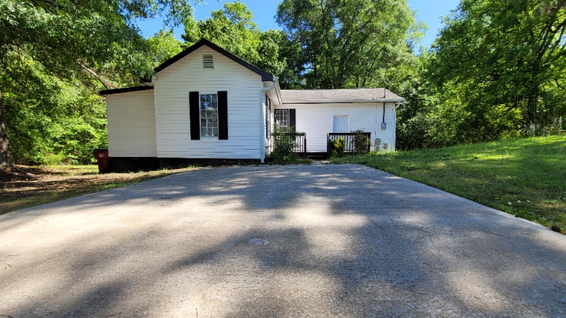 Photo - 345 Oxford Rd (Oxford, GA)