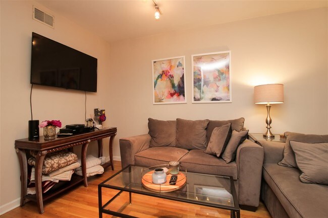 Foto del edificio - 402 Grand St