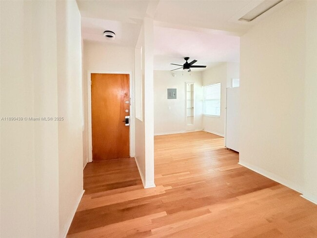 Foto del edificio - 315 W 28th St