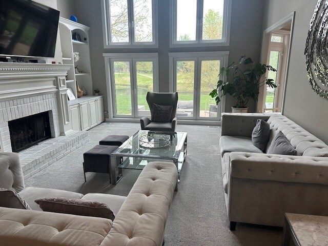 Foto del edificio - 2450 Waterside Dr
