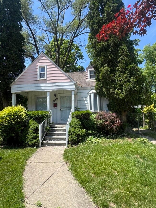 Building Photo - 17331 Braile St