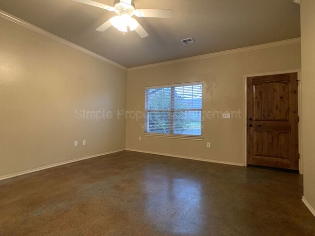 Foto del edificio - 14870 Gilbert St