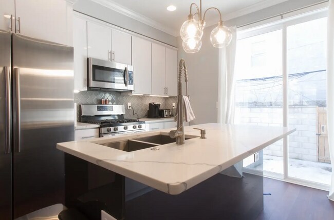 Foto del edificio - 1338 S Chadwick St