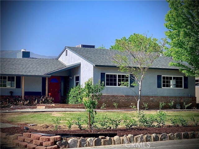 Primary Photo - 35770 Oak Glen Rd