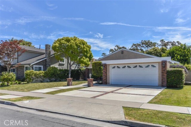 Building Photo - 17032 Courtney Ln