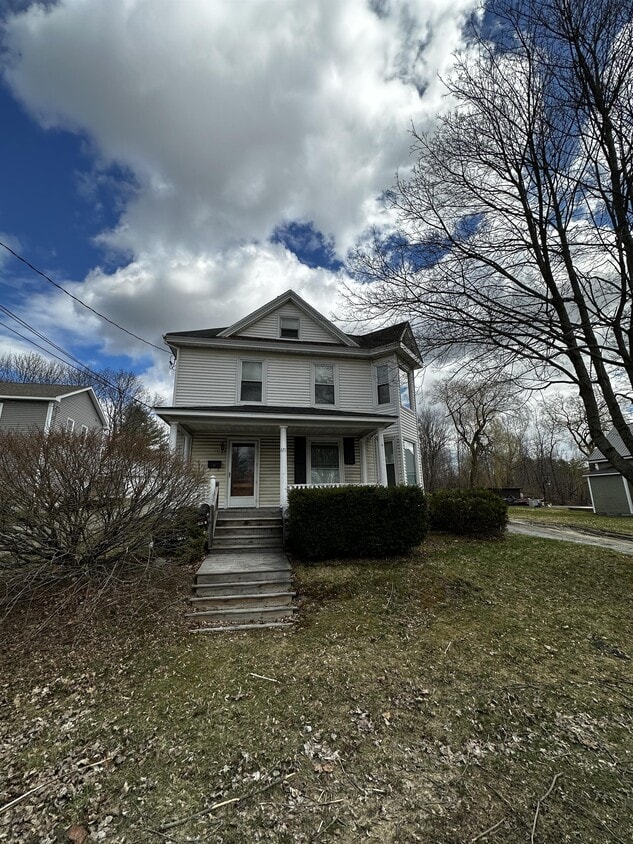 671 N French St, Bangor, ME 04401 House Rental in Bangor, ME
