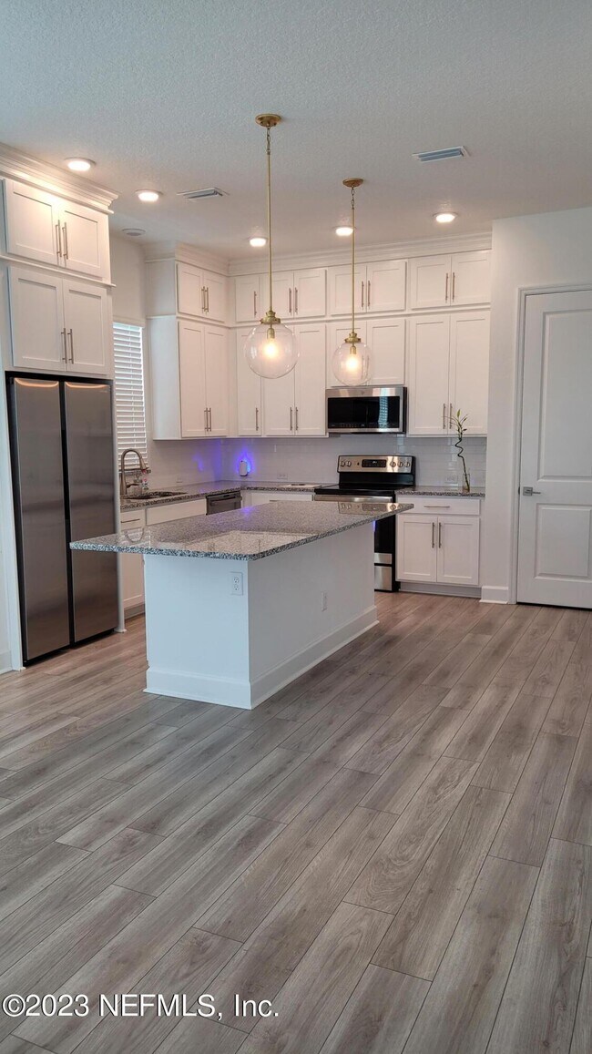 Foto del edificio - 11318 Barrier Beach Pl