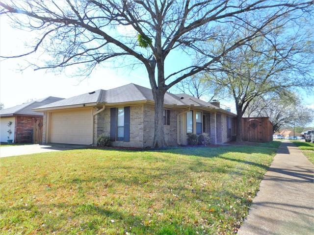 Primary Photo - 2132 Cordoba Dr