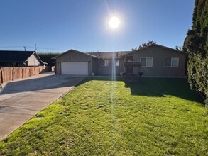 Building Photo - 6402 Fremont Dr