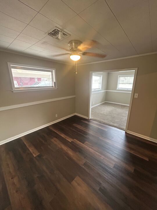 Building Photo - 1207 Devonshire Dr