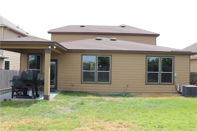 Building Photo - 1112 Strickling Dr