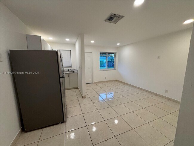 Foto del edificio - 2308 Jackson St