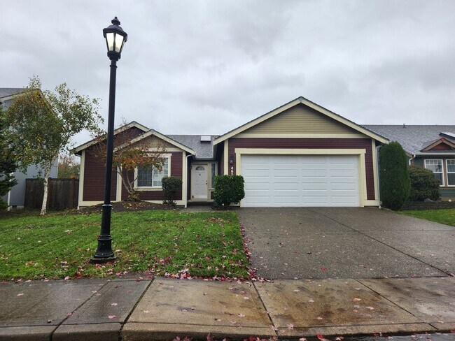 Building Photo - 3 Bedroom 2 Bath in Napavine