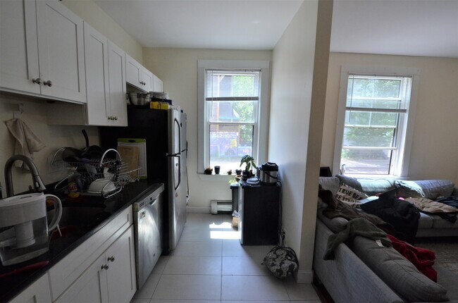 Foto del edificio - 37 Brookline St