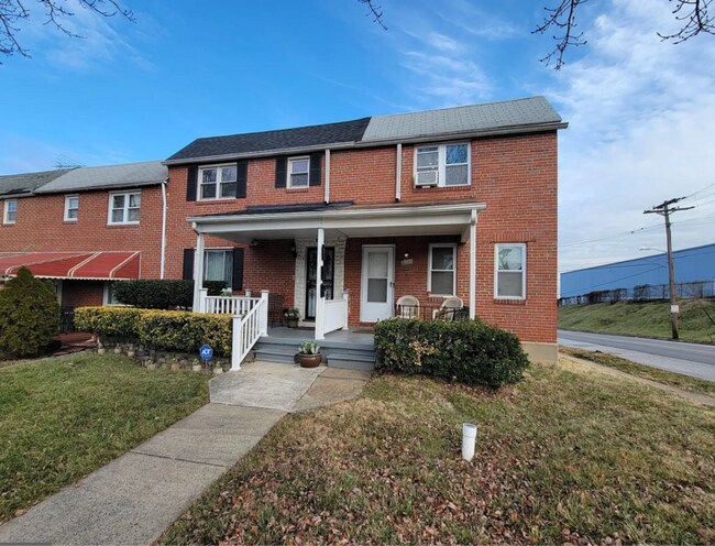 Foto del edificio - 1401 N Potomac St