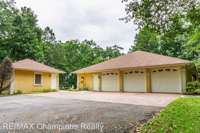 Building Photo - 5 br, 3.5 bath House - 7810 Cooper Creek