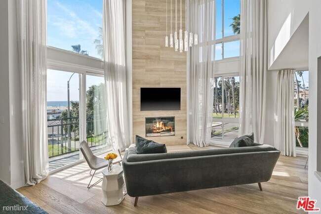 Foto del edificio - 1 br, 1 bath Condo - 118 Wadsworth Ave Apt 5