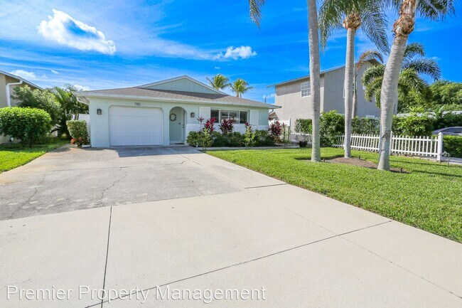 Foto del edificio - 3 br, 2 bath House - 780 92nd Avenue North