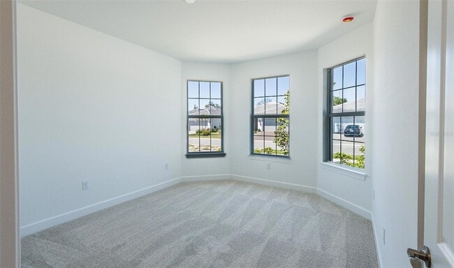 Building Photo - 6957 Honeybell Dr