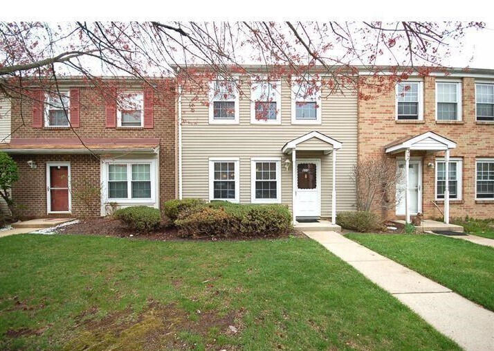 310 Constitution Cir, North Brunswick Township, NJ 08902 Townhome Rentals in North Brunswick