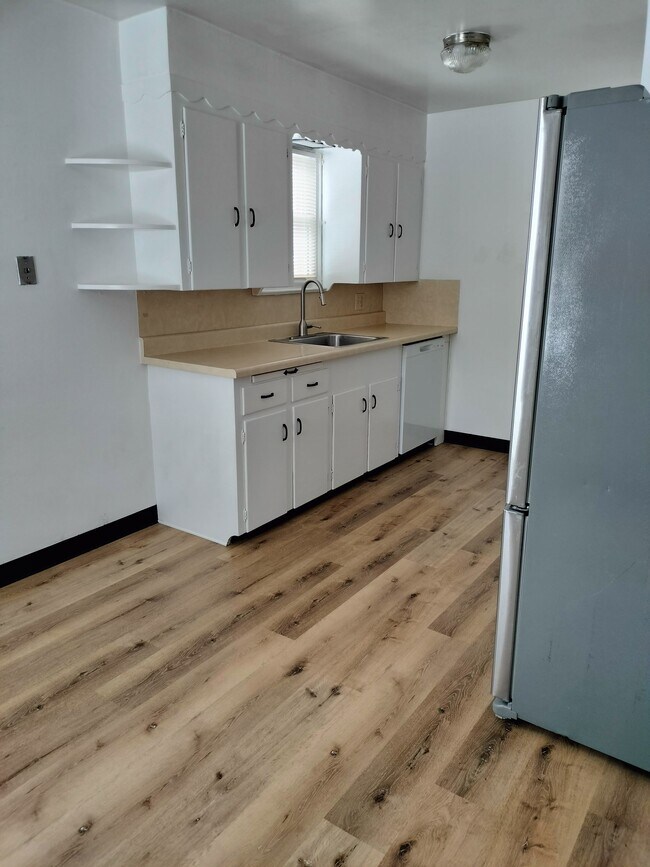 Foto del edificio - 8306 Essen Ave