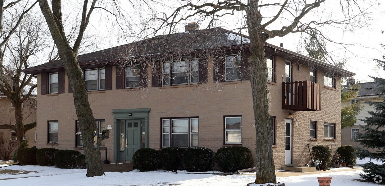 Foto del edificio - N88W14915 Jefferson Ave